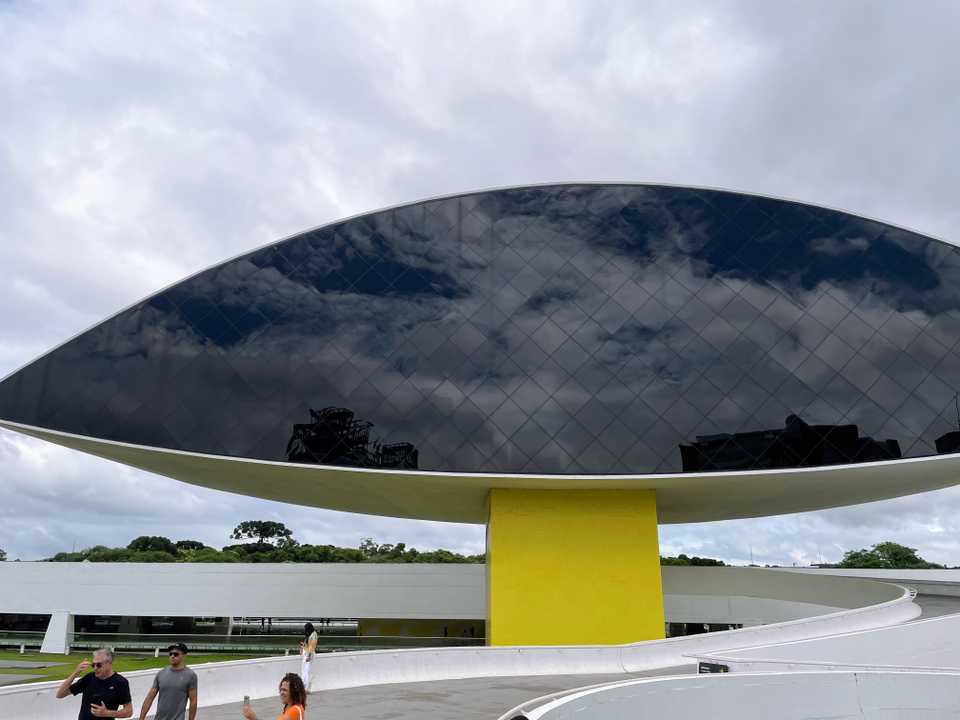 Museu Oscar Niemeyer Museu Oscar Niemeyer